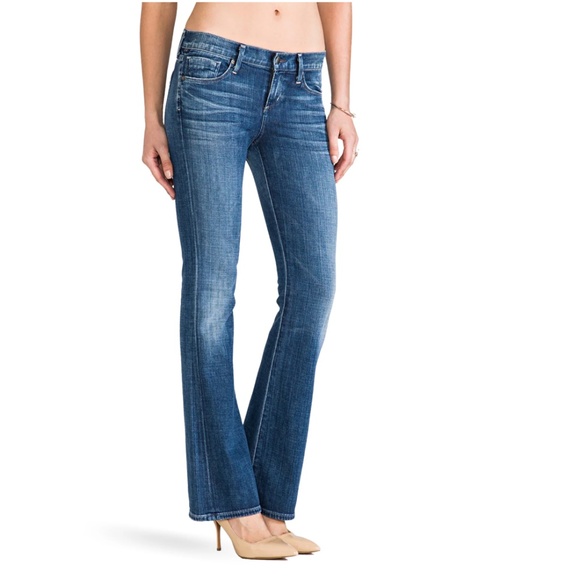 Citizens Of Humanity Denim - NWT | Citizens of Humanity Dita Petite Bootcut Leg Jeans Size 32